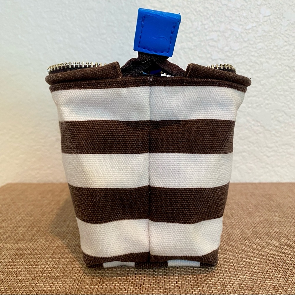 Henri Bendel Brown and White Striped Canvas Dopp Kit Makeup Bag - Picture 4 of 9